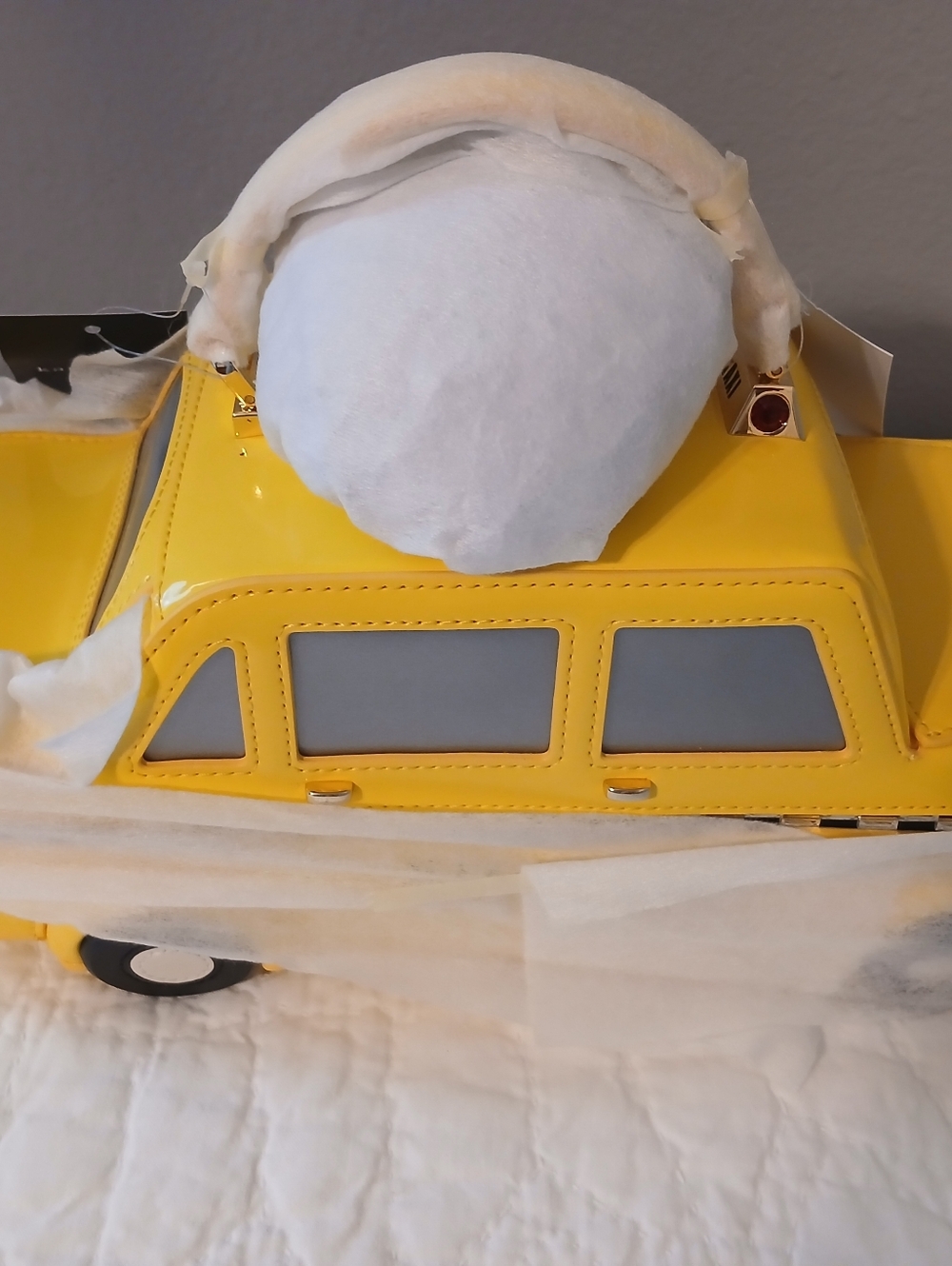 Kate Spade New York Yellow Taxi NYC 3D “Kate’s Taxi” Crossbody NWT - Picture 6 of 6
